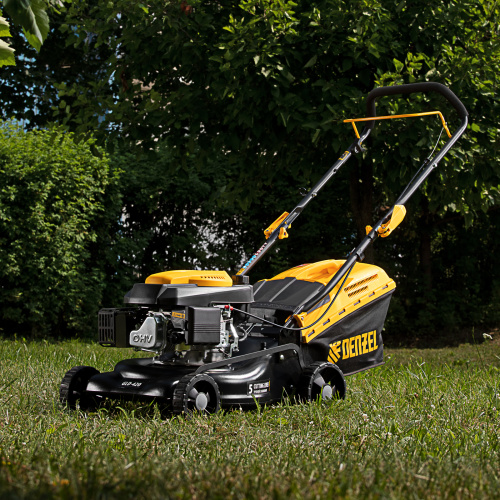 Газонокосилка бензиновая GLD-420, 146 см3, ширина 42 см, 40 л Denzel по ценам производителя в Уфе с доставкой по всей России