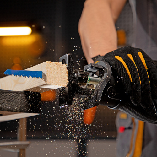 Пила сабельная аккумуляторная бесщет BRC-120,  18В Li-Ion Denzel по ценам производителя в Уфе с доставкой по всей России