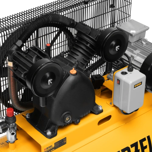 Компрессор воздушный рем. привод BCV 4000-T/200, 4,0 кВт, 200 литров, 690 л/мин Denzel по ценам производителя в Уфе с доставкой по всей России