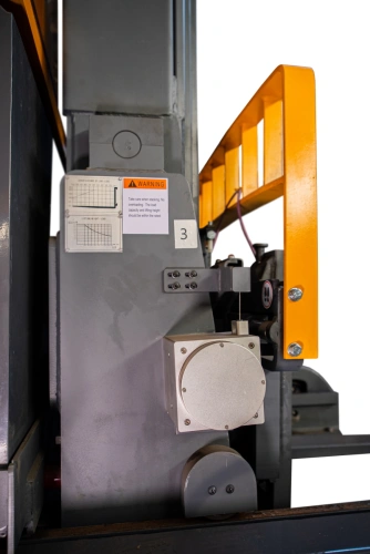 Ричтрак электрический с кабиной TOR 2,0 т 8,6 м CQD20-D по ценам производителя в Уфе с доставкой по всей России