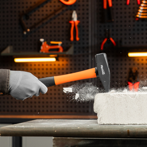 Молоток слесарный, 1000 г, фибергласовая обрезиненная рукоятка Sparta по ценам производителя в Уфе с доставкой по всей России