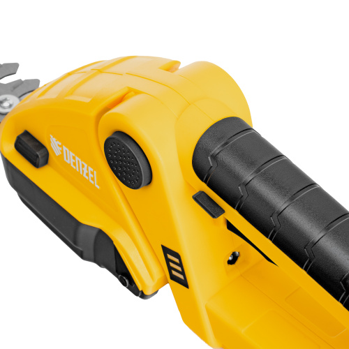 Ножницы-кусторез аккумуляторные GS-7, Li-Ion, 7,2 В Denzel по ценам производителя в Уфе с доставкой по всей России