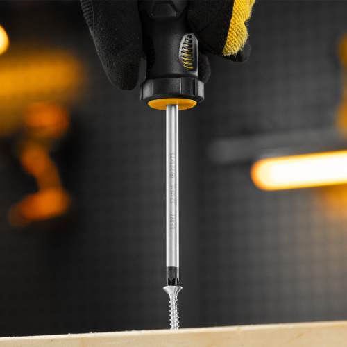 Отвертка, PZ1x75 мм, S2, 3к рукоятка Denzel по ценам производителя в Уфе с доставкой по всей России