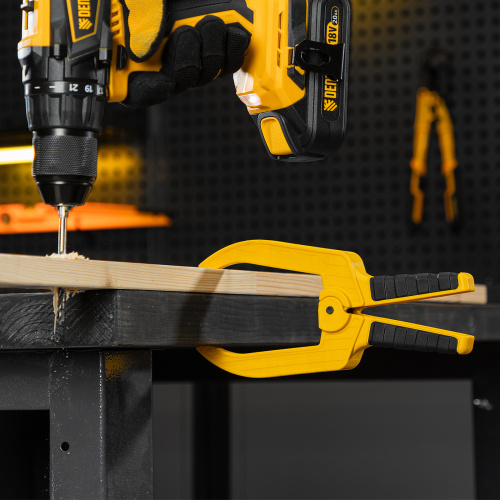 Струбцина клещеобразная, удлиненная 75 х 110 мм двухкомпонентные рукоятки Denzel по ценам производителя в Уфе с доставкой по всей России