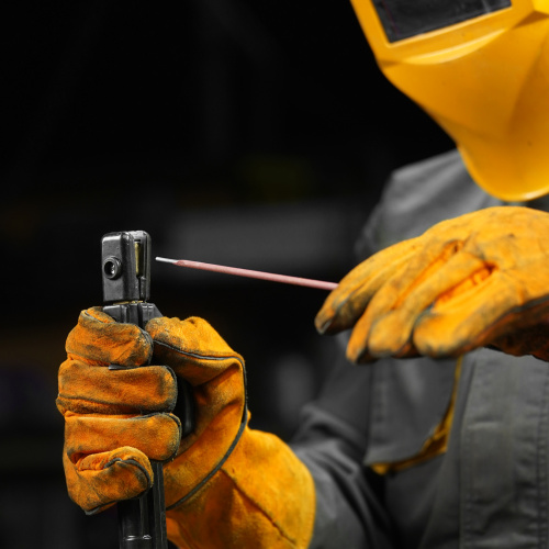 Электроды DER-46, диам. 3 мм, 2,5 кг., рутиловое покрытие Denzel купить в Москве с доставкой по всей России | ProtosMarket.ru