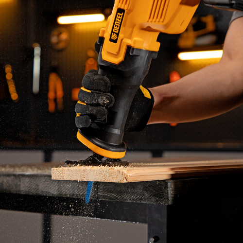 Пила сабельная аккумуляторная CRC-115-0,  18В Li-Ion Denzel по ценам производителя в Уфе с доставкой по всей России