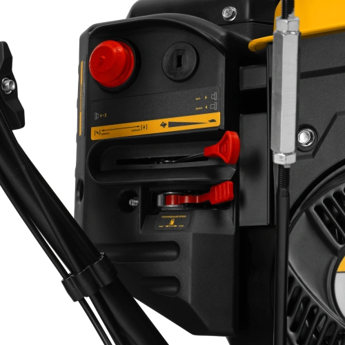 Бензиновая снегоуборочная машина SBL 711D PRO, 302cc, эл.старт, фара, обогрев, блок. дифф. Denzel по ценам производителя в Уфе с доставкой по всей России