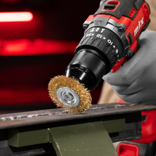 Щетка для дрели, 50 мм, плоская со шпилькой, латунированная витая проволока Matrix по ценам производителя в Уфе с доставкой по всей России