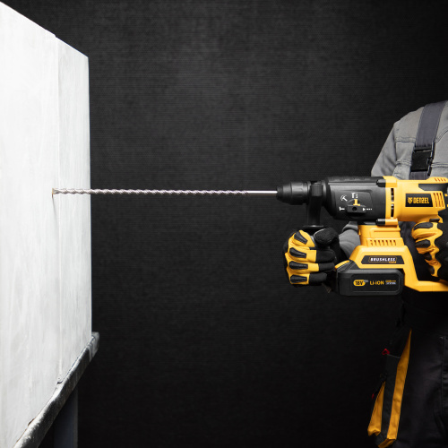 Бур по бетону, двойная спираль, три пылеотводящие кромки, 10 x 460 мм DENZEL по ценам производителя в Уфе с доставкой по всей России