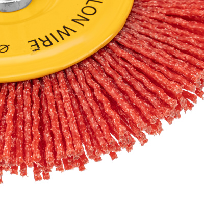 Щетка для дрели, 100 мм, Плоская, со шпилькой, нейлоновая щетина Denzel по ценам производителя в Уфе с доставкой по всей России