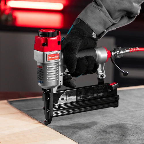 Нейлер-степлер пневматический 3 в 1, с регулировкой глубины забивания, гвозди 18GA, гвозди 16GA, скобы 18 GA Matrix по ценам производителя в Уфе с доставкой по всей России