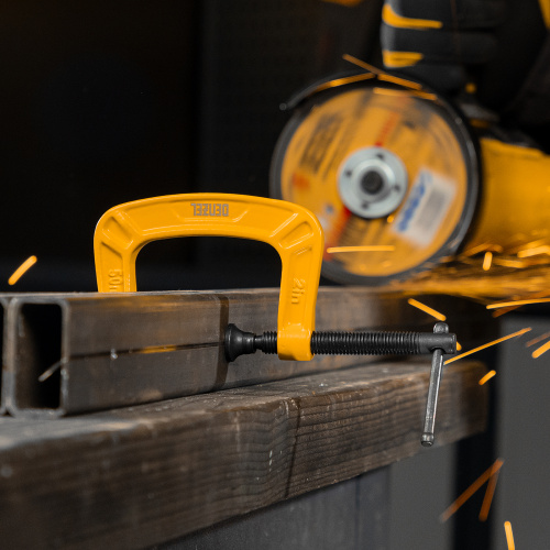 Струбцина G-образная, усиленная, 50 мм Denzel по ценам производителя в Уфе с доставкой по всей России