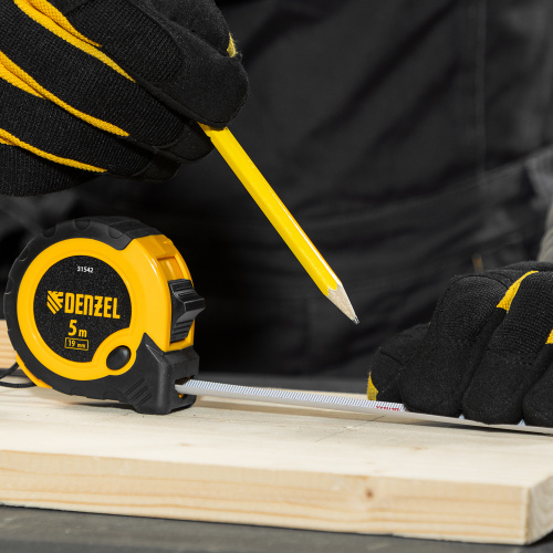 Рулетка 5м х 19мм, двухкомп. корпус, кнопка-пауза Denzel по ценам производителя в Уфе с доставкой по всей России