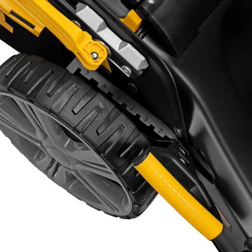 Газонокосилка бензиновая GLD-520SP, 196 куб.см, ширина 52 см, привод, 7 уровней,травосборник 60 л Denzel по ценам производителя в Уфе с доставкой по всей России