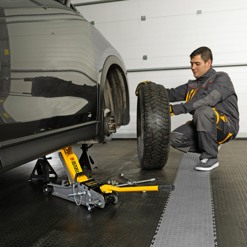 Домкрат гидравлический подкатной с фиксатором, 2,5 т, 85-385 мм Denzel по ценам производителя в Уфе с доставкой по всей России