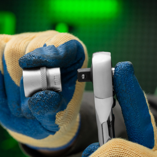 Ключ-трещотка 3/8", 45 зубьев, цельнометаллический, с быстрым сбросом, CrV, хром Сибртех по ценам производителя в Уфе с доставкой по всей России