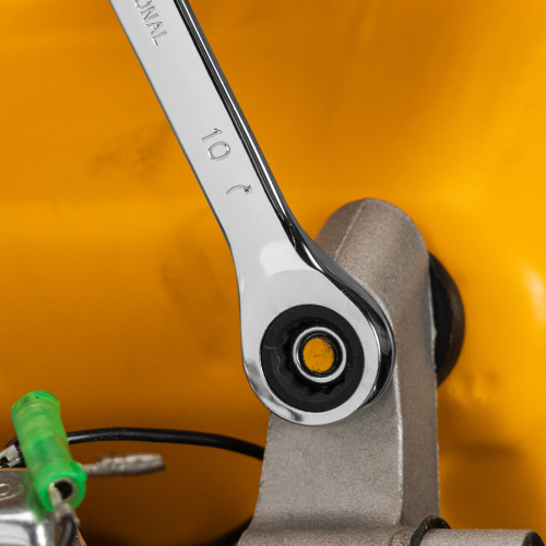 Ключ комбинированный трещоточный, 10 мм, CrV, зеркальный хром Matrix Professional по ценам производителя в Уфе с доставкой по всей России