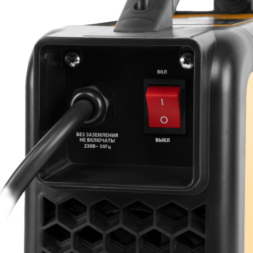 Аппарат инвертор. дуговой сварки SDM-220 Top, 220 А, ПВ 60% кейс Denzel по ценам производителя в Уфе с доставкой по всей России