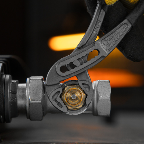 Клещи переставные, обливные рукоятки, 180 мм Denzel по ценам производителя в Уфе с доставкой по всей России