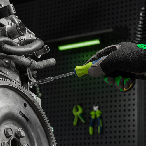 Набор инструментов, 1/2", 3/8", 1/4", пластиковый кейс 215 предм. Сибртех по ценам производителя в Уфе с доставкой по всей России