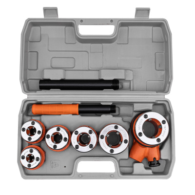 Набор клуппов 1/4-3/8-1/2-3/4-1-1.25", плашкодержатель с трещоткой, 9 предметов Sparta по ценам производителя в Уфе с доставкой по всей России