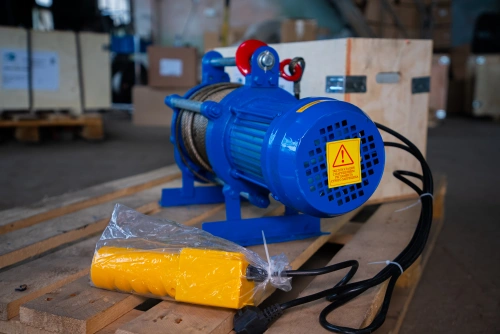 Лебедка электрическая  500 кг 100 м с канатом 220 В TOR KCD по ценам производителя в Уфе с доставкой по всей России