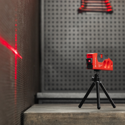 Лазерный уровень, 180 мм, 220 мм штатив, 4 глазка Matrix по ценам производителя в Уфе с доставкой по всей России