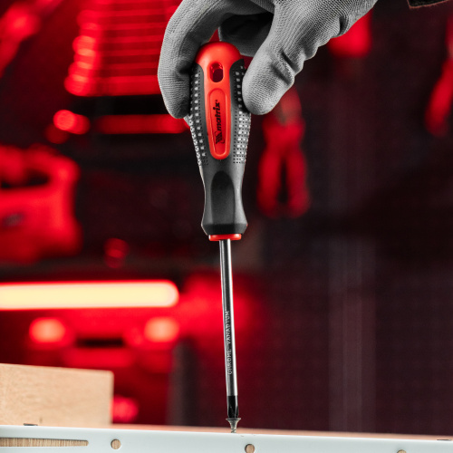 Набор отверток Fusion на подвесной полке 18 шт, CrV Matrix по ценам производителя в Уфе с доставкой по всей России