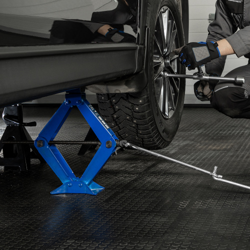 Ромбовый домкрат, 2 т, 110-390 мм Stels по ценам производителя в Уфе с доставкой по всей России