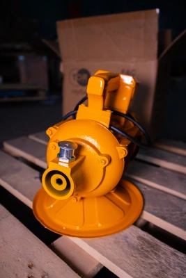 Электропривод глубинного вибратора для бетона 2,2 кВт TOR ZN70-JT (японский тип) купить в Москве с доставкой по всей России | ProtosMarket.ru