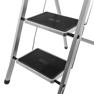 Стремянка 3 ступени, с полимерными ковриками, Сибртех по ценам производителя в Уфе с доставкой по всей России