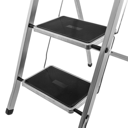 Стремянка 3 ступени, с полимерными ковриками, Сибртех по ценам производителя в Уфе с доставкой по всей России