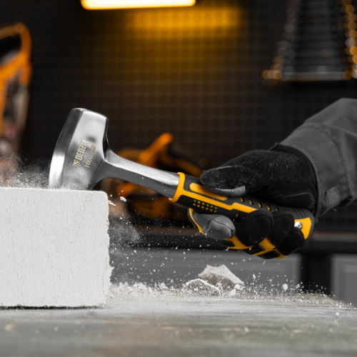 Кувалда 1 кг, цельнометаллическая, двухкомпонентная рукоятка Denzel по ценам производителя в Уфе с доставкой по всей России