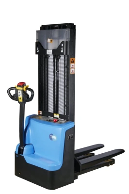 Штабелер самоходный 1,5 т 3,0 м TOR WS15H-3000SC PRO 24/85 В/Ач контр. скорости подъема купить в Москве с доставкой по всей России | ProtosMarket.ru