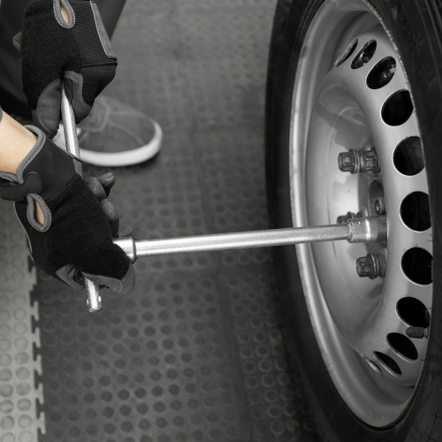 Набор слесарно-шоферского инструмента "Универсал-2", пластиковый бокс (НИЗ) по ценам производителя в Уфе с доставкой по всей России