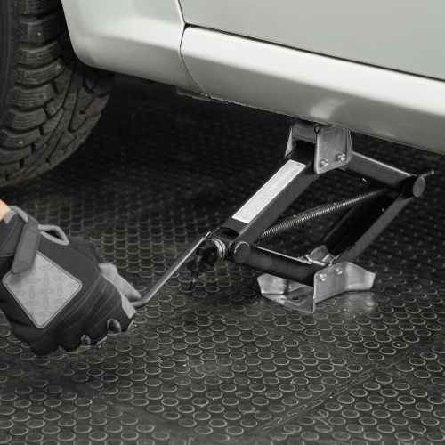 Домкрат ромбический винтовой универсальный ТУ 5.16-469-0213-04, 1,5 т, 105-375 мм по ценам производителя в Уфе с доставкой по всей России