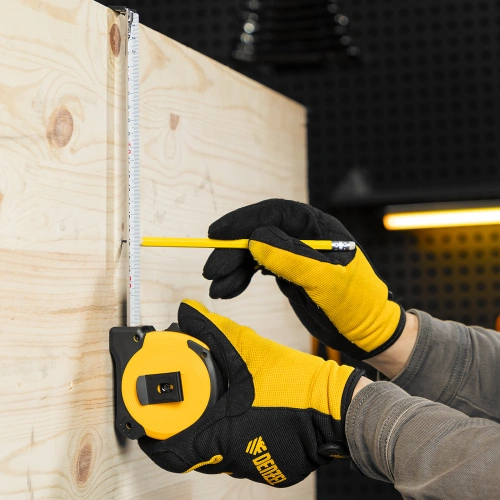 Рулетка 8м х 25мм, двухкомп. корпус, магнитный обрезиненный зацеп Denzel по ценам производителя в Уфе с доставкой по всей России