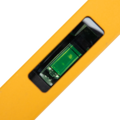 Уровень алюминиевый, магнит, фрезерованный, 3 глазка (1 зеркал.) 0,5 мм/м, 800 мм Denzel по ценам производителя в Уфе с доставкой по всей России