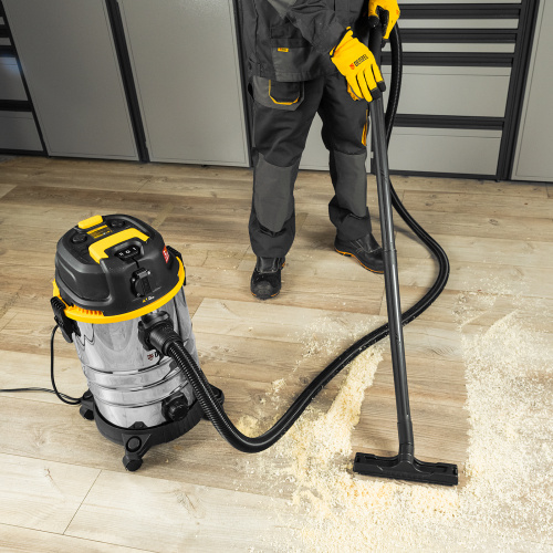 Пылесос строительный RVC30, 1400 Вт, бак 30 л, шланг 3 м, розетка с автосинхр. Denzel по ценам производителя в Уфе с доставкой по всей России