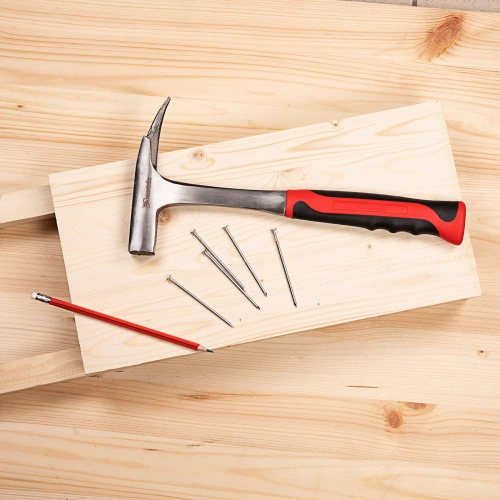 Молоток кровельщика, 600 г, цельнометаллический, двухкомпонентная рукоятка Matrix по ценам производителя в Уфе с доставкой по всей России