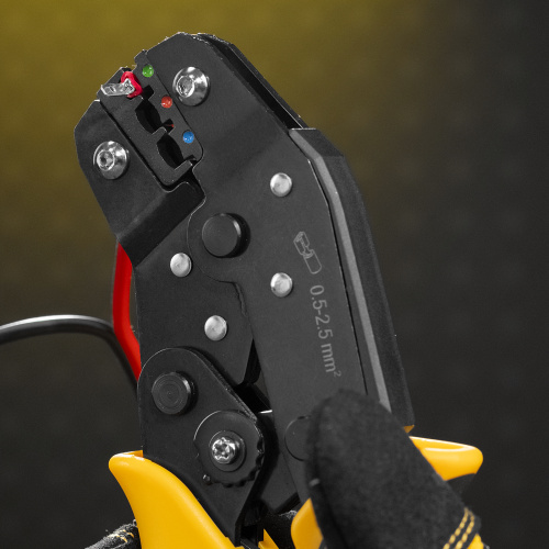 Клещи для обжима изолир. наконечников НКИ и НВИ, разъемов РПИ, гильз ГСИ, 0,5 - 2,5 мм2 Denzel по ценам производителя в Уфе с доставкой по всей России