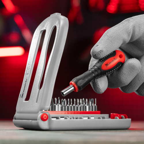 Отвертка для точных работ с насадками Fusion, 22 предмета, в пластиковом пенале Matrix по ценам производителя в Уфе с доставкой по всей России